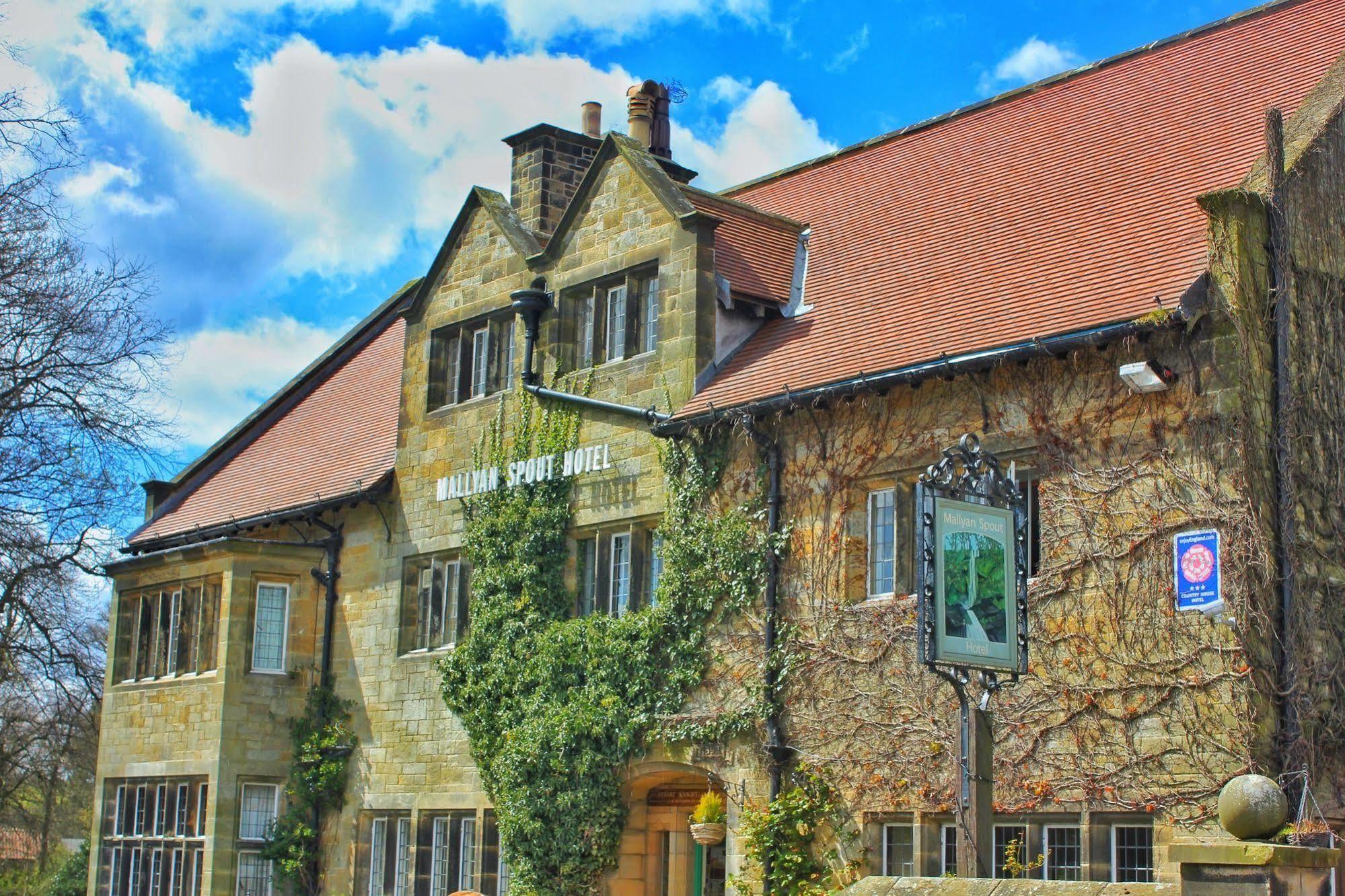 Mallyan Spout Hotel Goathland Exterior foto